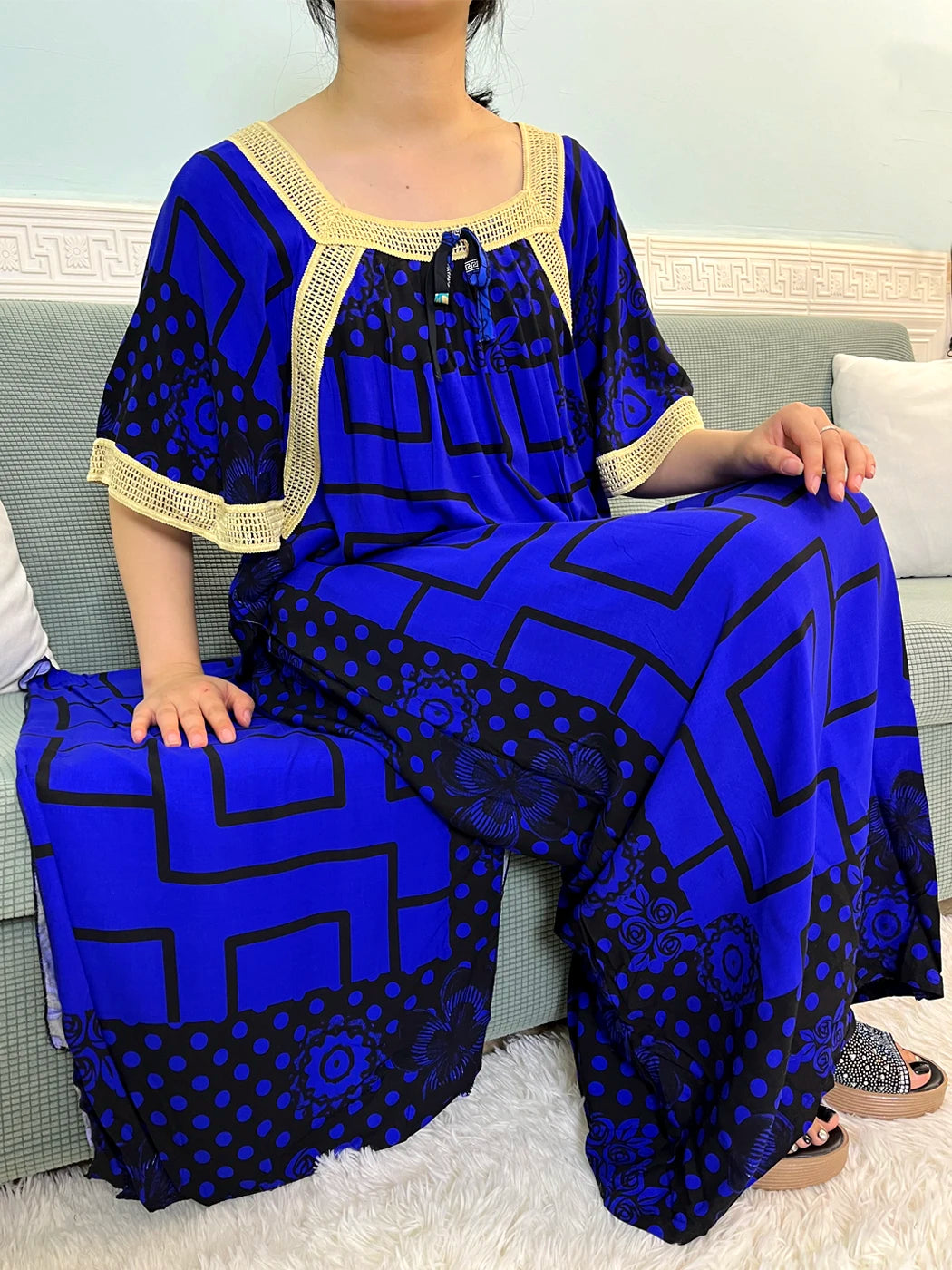 Muslim Abayas For Women 2024 Dubai Boat Neck Cotton Pocket Printed Embroider New Caftan Marocain Femme Loose Robe With Headscarf
