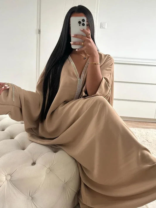 Eid Muslim Long Dress Women Bat Sleeve Caftan Abaya Satin Robe Diamond Party Abayas Ramadan V Neck Kaftan Caftan Jalabiya 2023